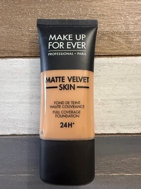Makeup Forever Matte Velvet Skin Foundation - R425 Beige